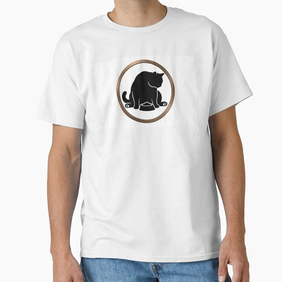 Cat eating Classic T-Shirt
